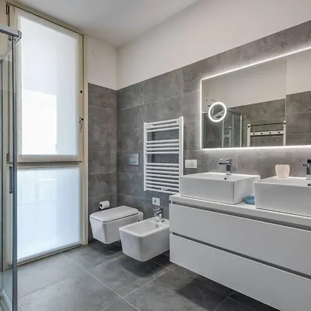 Easylife - Modern And Spacious In Fiera Life Nyaraló *